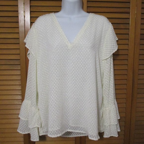 A New Day top Romantic Boho cream color, lightweight V neck blouse size L - Picture 1 of 7